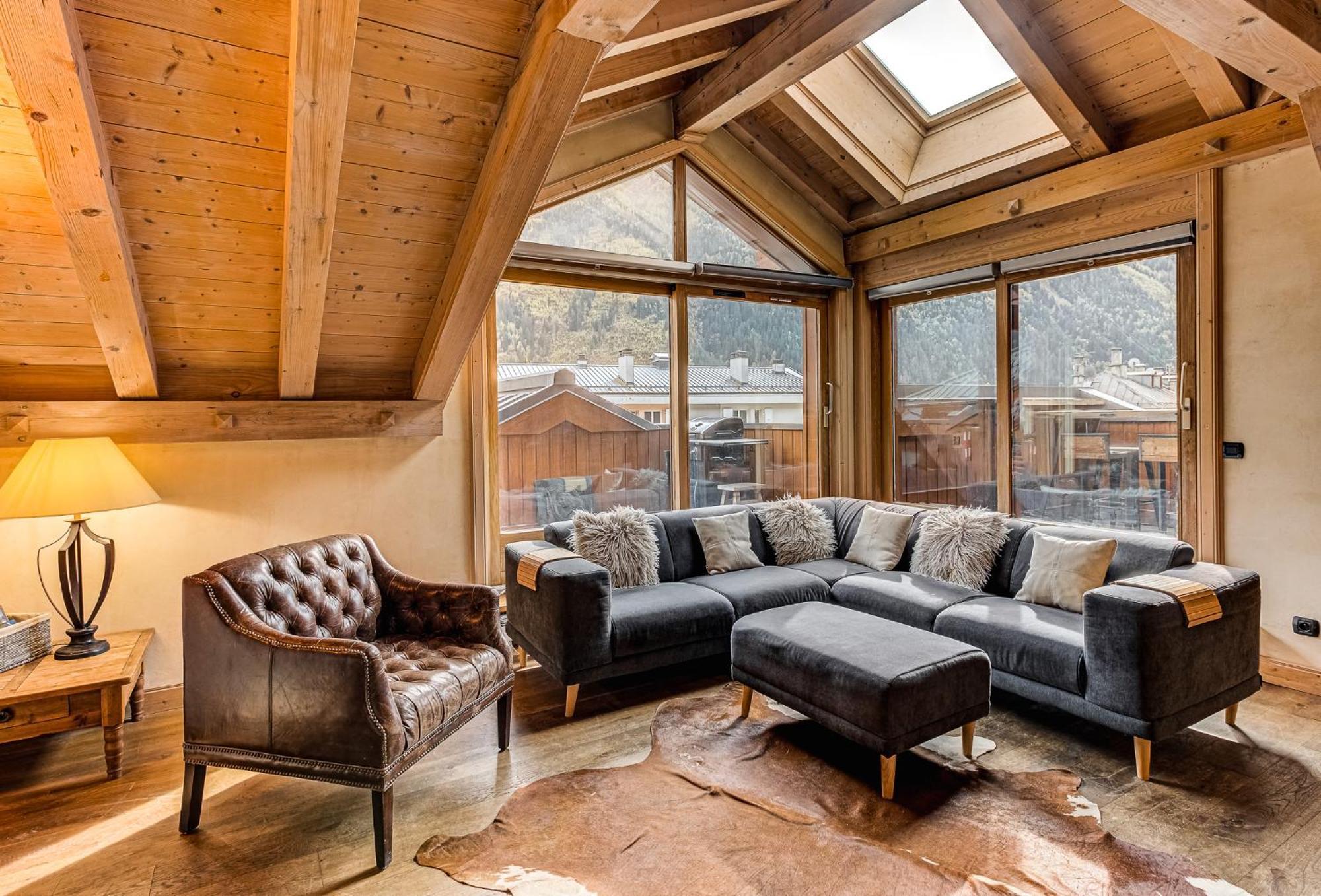 Longview - Alpes Travel - Central - Sleeps 8